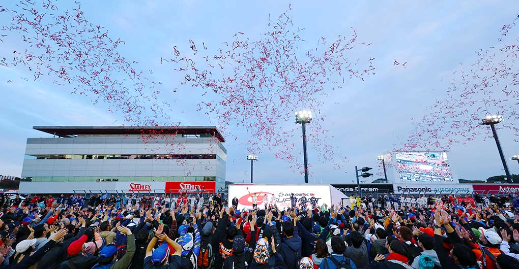 SUPER GT ハローウッズプレミアムキャンプ
