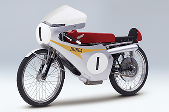 Honda RC116 (1966) 50cc Class Ralph Bryans Isle of Man TT Race Victory Manufacturers' Title Victory