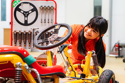 Electric Kart Assembly Experience (Pit Workshop)