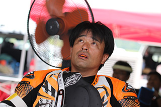 August 26, 2017 (Sat) "Mote tai" Gallery