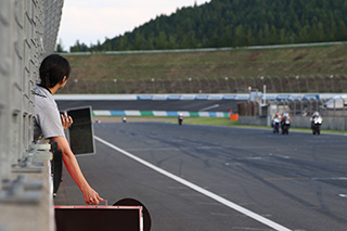 August 26, 2017 (Sat) "Mote tai" Gallery