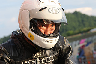 August 26, 2017 (Sat) "Mote tai" Gallery