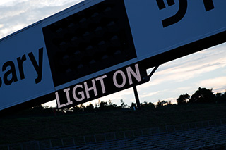 August 26, 2017 (Sat) "Mote tai" Gallery