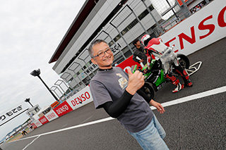 August 27, 2017 (Sun) "Mote tai" Gallery