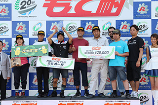 August 27, 2017 (Sun) "Mote tai" Gallery