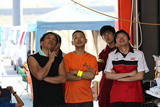 August 25, 2018 (Sat) "Mote tai" Gallery