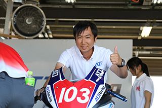 August 25, 2018 (Sat) "Mote tai" Gallery