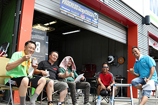 August 25, 2018 (Sat) "Mote tai" Gallery