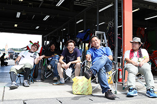 August 25, 2018 (Sat) "Mote tai" Gallery