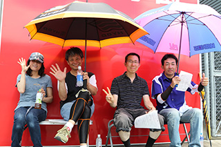 August 25, 2018 (Sat) "Mote tai" Gallery