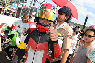 August 25, 2018 (Sat) "Mote tai" Gallery