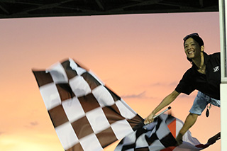 August 25, 2018 (Sat) "Mote tai" Gallery