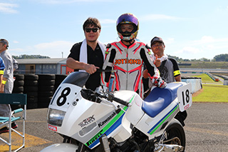 August 26, 2018 (Sun) "Mote tai" Gallery