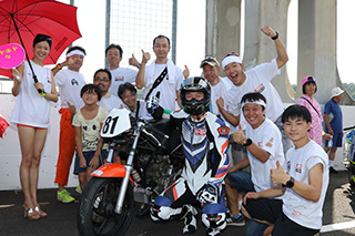 August 26, 2018 (Sun) "Mote tai" Gallery