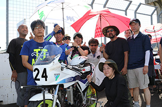 August 26, 2018 (Sun) "Mote tai" Gallery