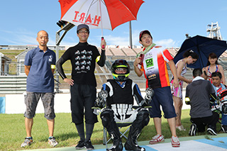 August 26, 2018 (Sun) "Mote tai" Gallery