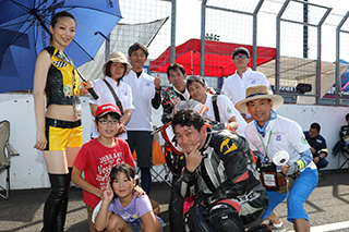 August 26, 2018 (Sun) "Mote tai" Gallery