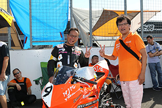 August 26, 2018 (Sun) "Mote tai" Gallery