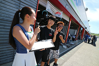 August 26, 2018 (Sun) "Mote tai" Gallery