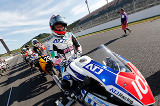 August 26, 2018 (Sun) "Mote tai" Gallery