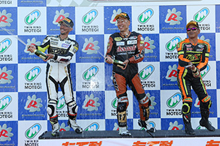 August 26, 2018 (Sun) "Mote tai" Gallery