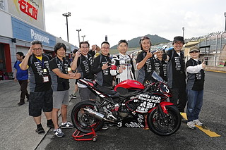 August 24, 2019 (Sat) "Mote tai" Gallery