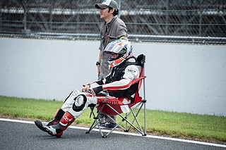 August 24, 2019 (Sat) "Mote tai" Gallery