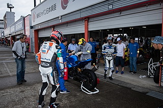 August 24, 2019 (Sat) "Mote tai" Gallery