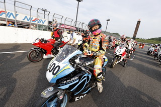 August 22, 2021 (Sun) "Mote tai" Gallery