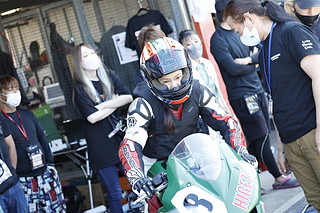 September 11, 2022 (Sun) "Mote tai" Gallery