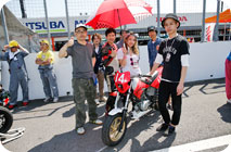 May 17, 2015 (Sun) Photo Gallery