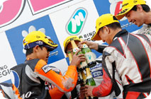 May 17, 2015 (Sun) Photo Gallery