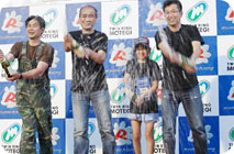 May 17, 2015 (Sun) Photo Gallery