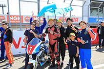 May 8, 2016 (Sun) Photo Gallery