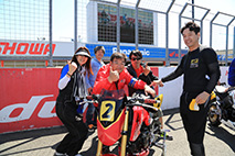 May 8, 2016 (Sun) Photo Gallery