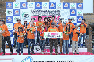 May 6, 2017 (Sat) Photo Gallery