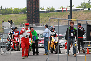 May 6, 2017 (Sat) Photo Gallery