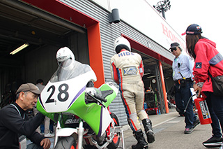 May 6, 2017 (Sat) Photo Gallery