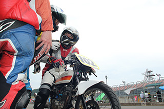 May 6, 2017 (Sat) Photo Gallery