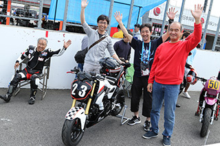 May 7, 2017 (Sun) Photo Gallery