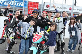 May 7, 2017 (Sun) Photo Gallery