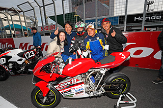 November 18, 2018 (Sun) Photo Gallery