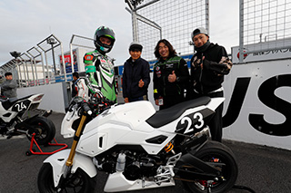 November 18, 2018 (Sun) Photo Gallery