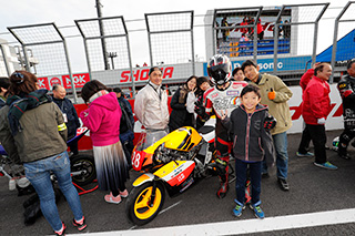 November 18, 2018 (Sun) Photo Gallery