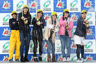 November 18, 2018 (Sun) Photo Gallery