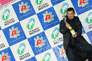 November 18, 2018 (Sun) Photo Gallery