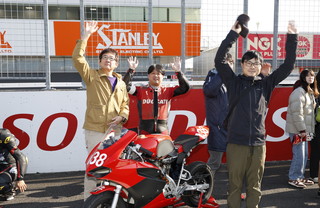 Photo Gallery for November 15 (Sat) and 16 (Sun), 2025