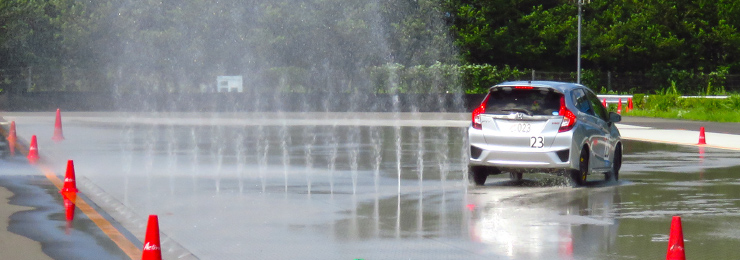 クルマのスクール