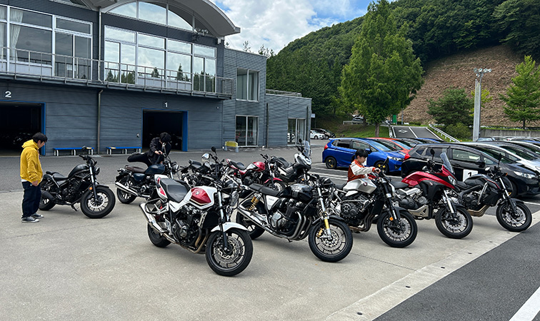 MATCHING　BIKE　～運命のと出かけよう～