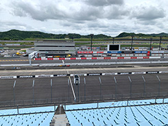 B2